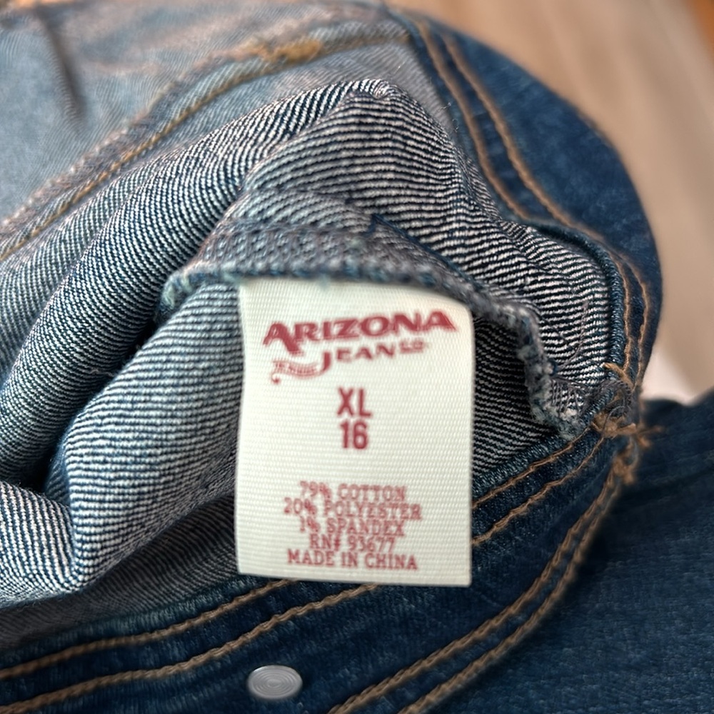 Cropped Arizona Jeans Co Jean Jacket Size XL 16 - Picture 12 of 12